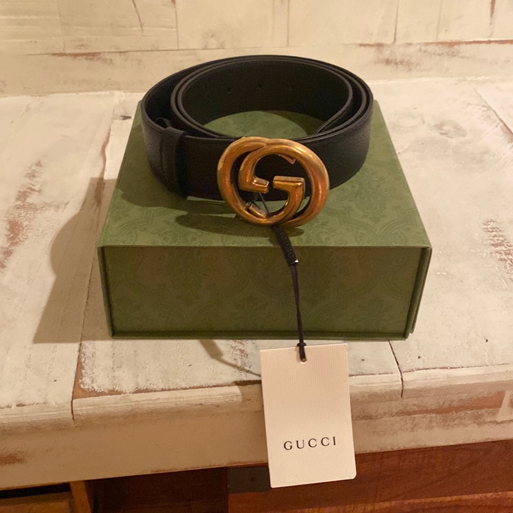 Gucci Black Leather Belt with Gold Interlocking G Buckle